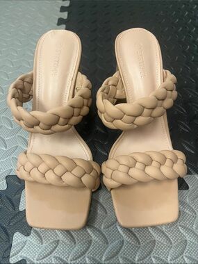 Braided Double-Strap Slide Mules in Beige -